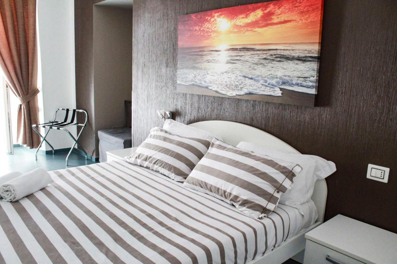 נאפולי Mascalzone Latino Luxury Rooms מראה חיצוני תמונה