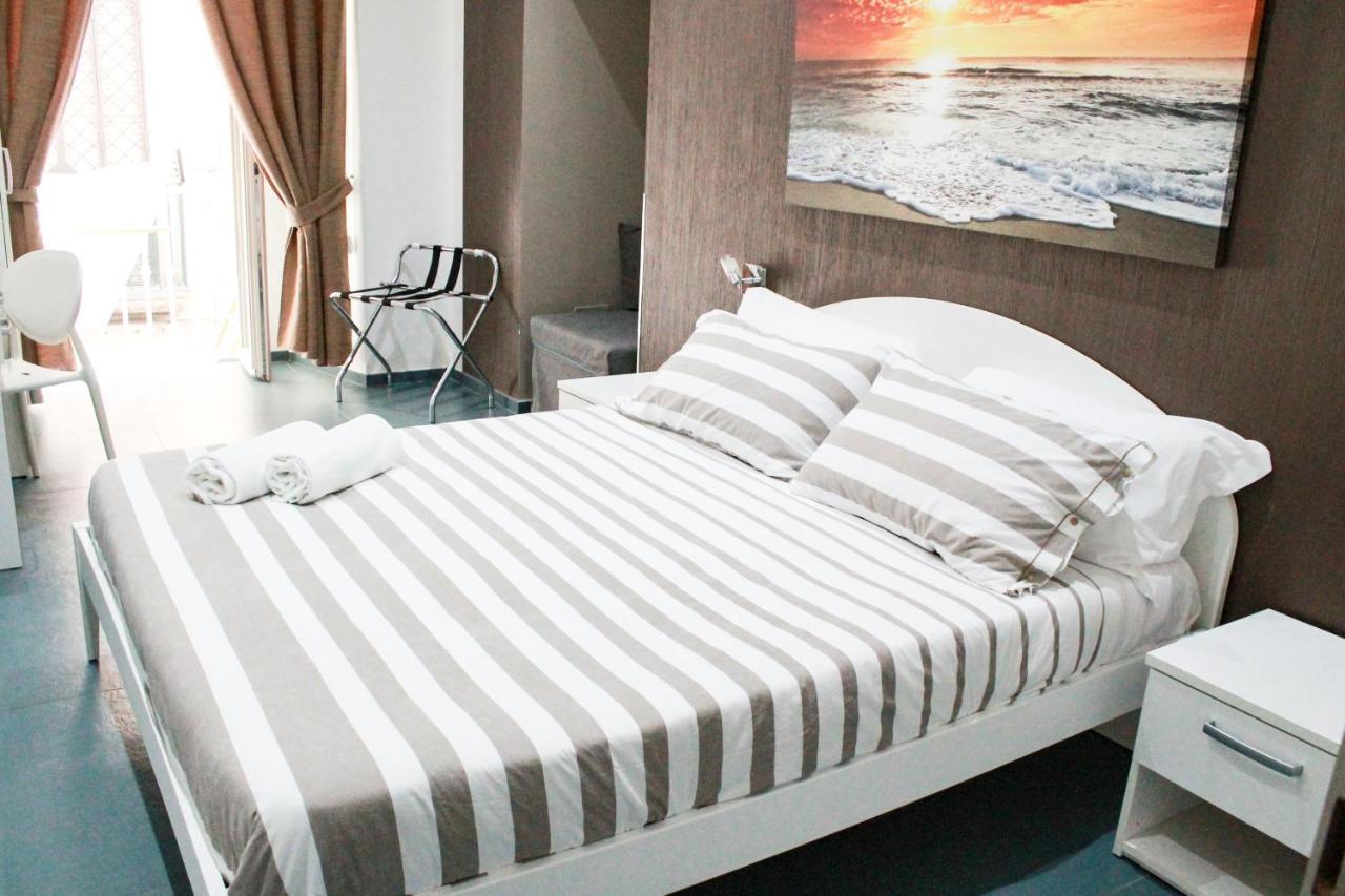 נאפולי Mascalzone Latino Luxury Rooms מראה חיצוני תמונה