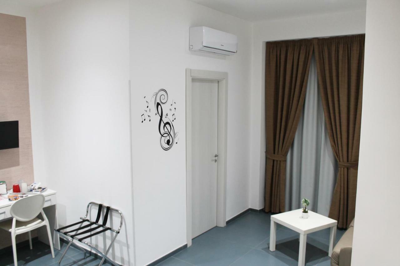 נאפולי Mascalzone Latino Luxury Rooms מראה חיצוני תמונה